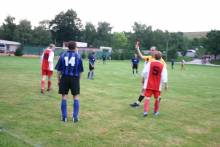 ...A hned po n erven, protoe hr Knpole u jednu lutou m